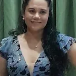 Foto de Profa. Dra. Cíntia Débora de Moraes Cinti