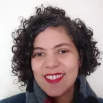 Foto de Profa. Dra. Marcelle Ferreira Leal (UnB)